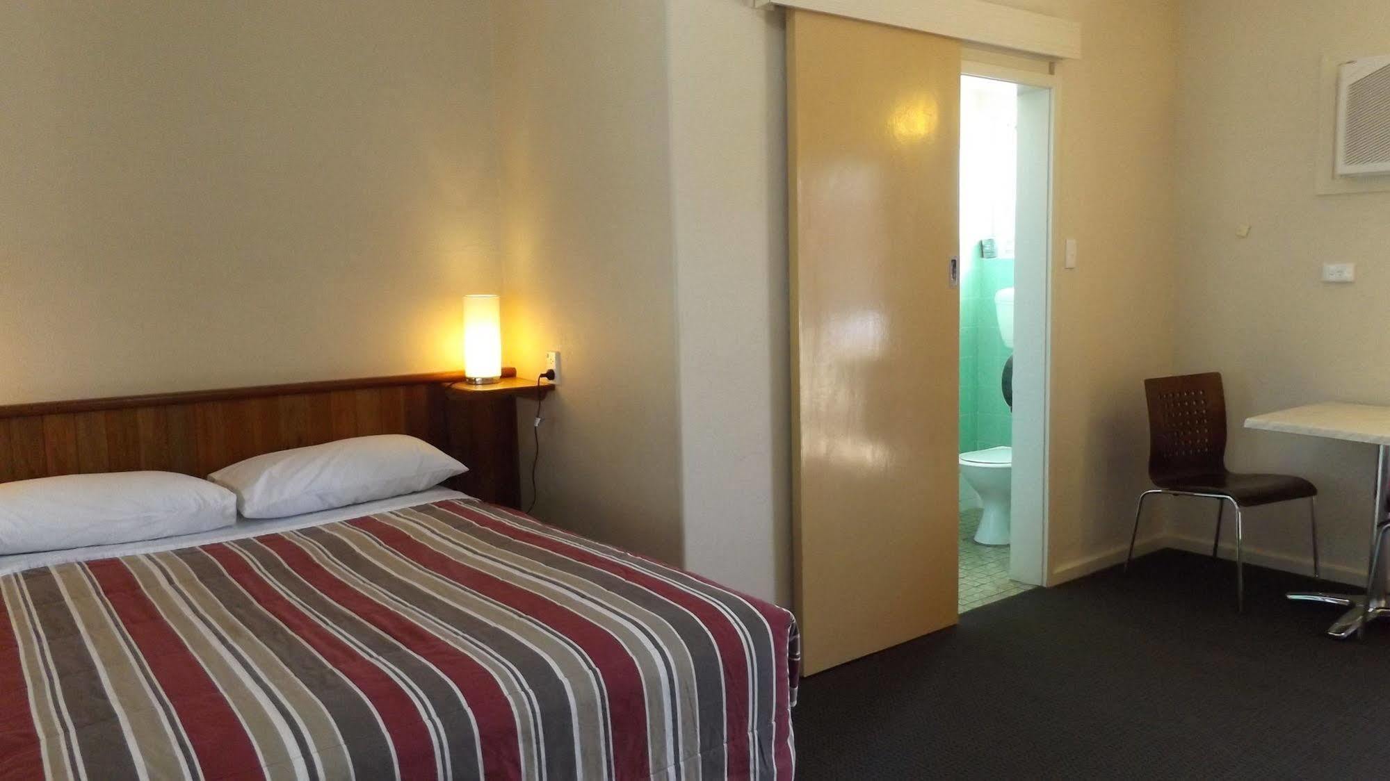 Acacia Ridge Motor Inn Порт-Огаста Екстер'єр фото