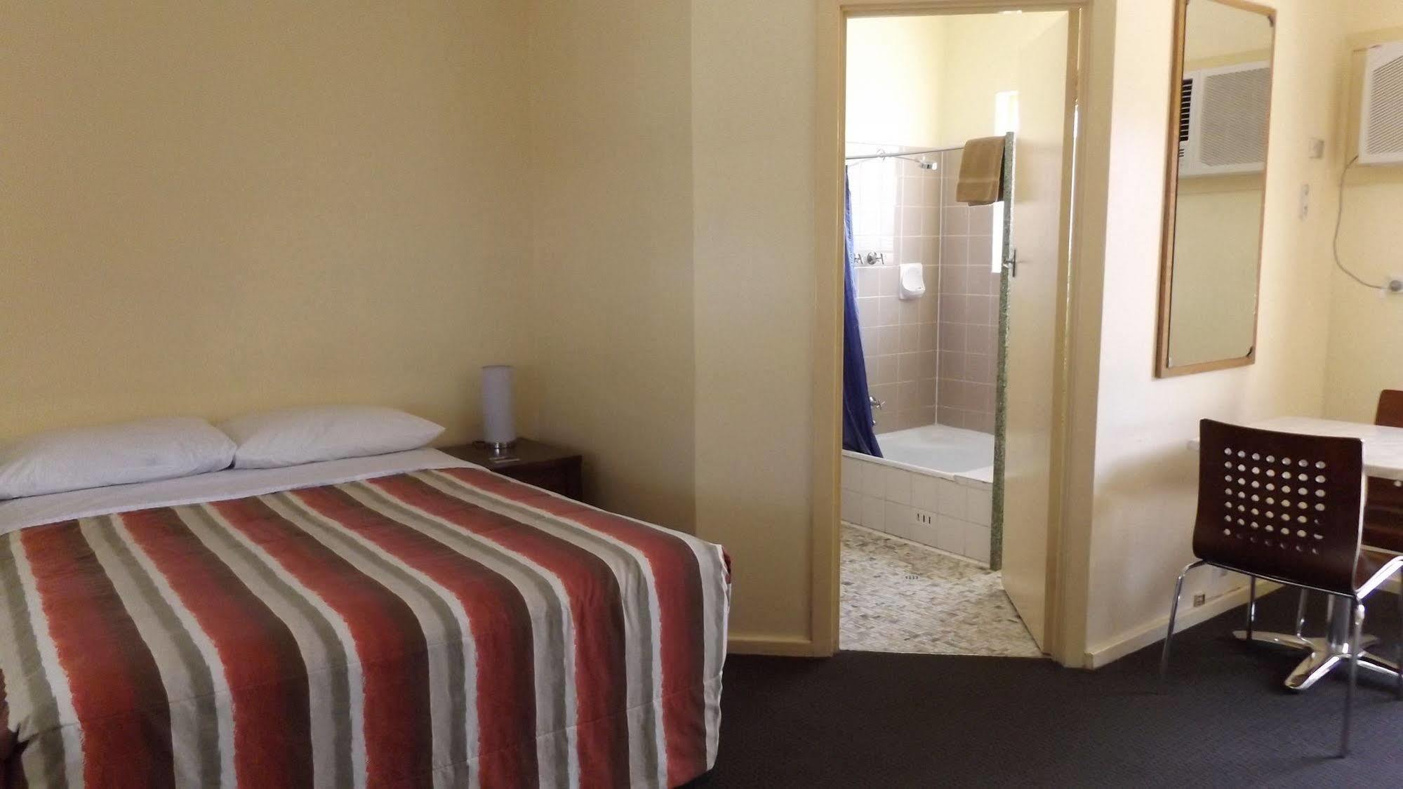 Acacia Ridge Motor Inn Порт-Огаста Екстер'єр фото